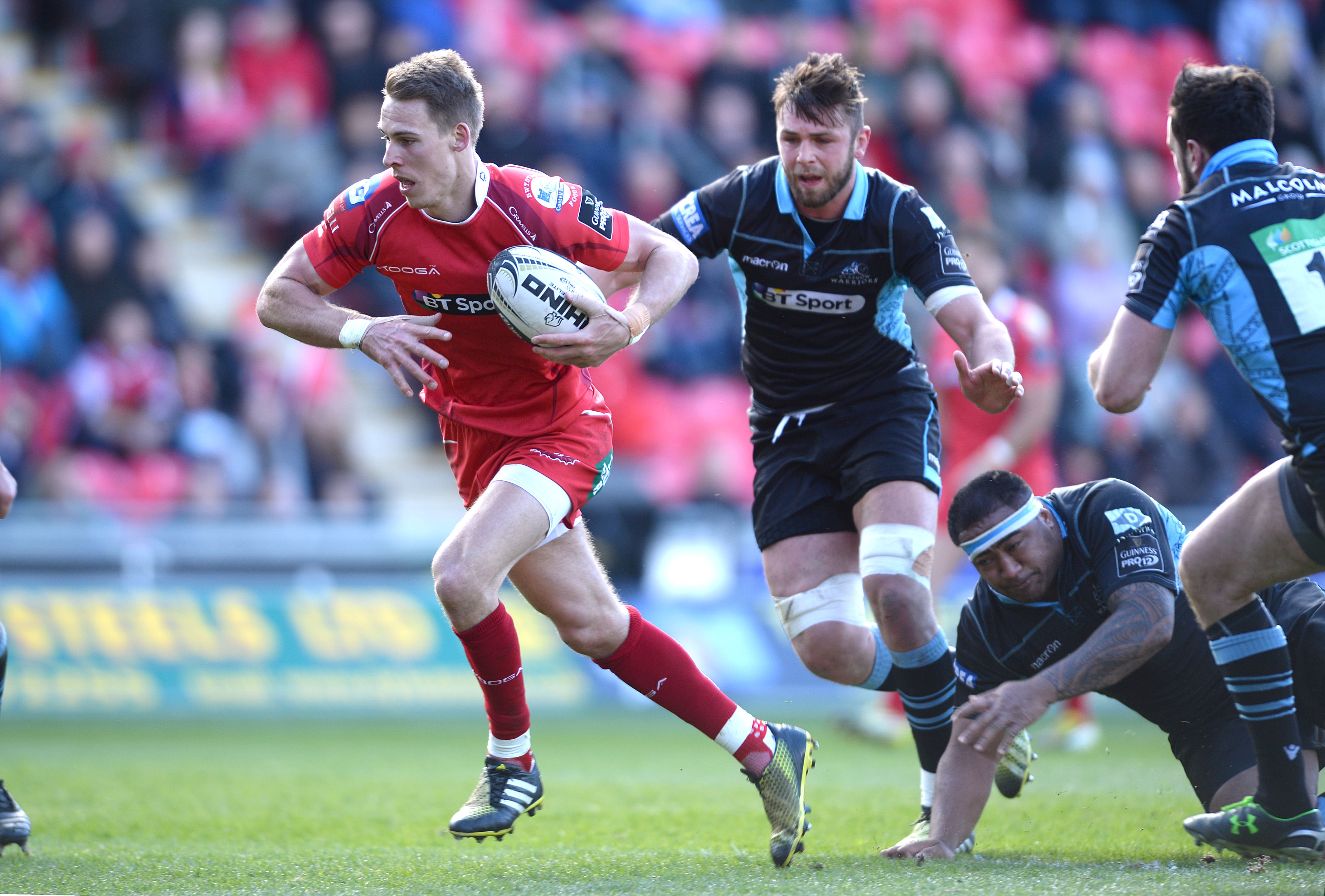 Williams Keen To Extend Scarlets Duty