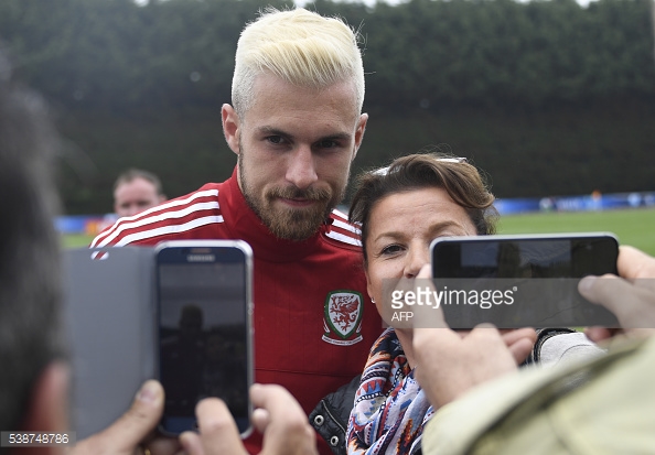 Bottle Blond Rambo Wants A Dye-high Finish Like Scott Quinnell