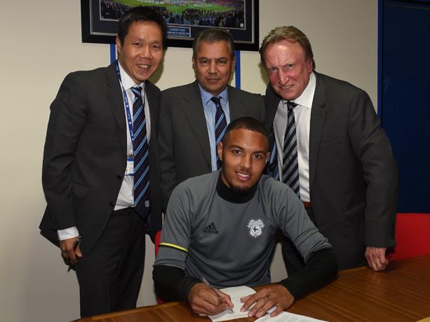 Great Dane Zohore Commits To New Cardiff City Contract