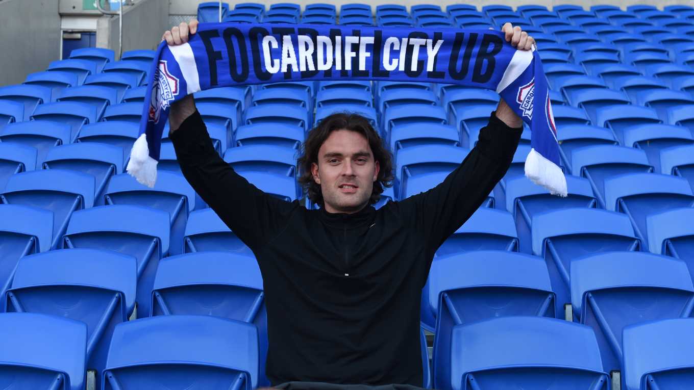 Andy Dibble And Lee Camp Work Together For Bluebirds