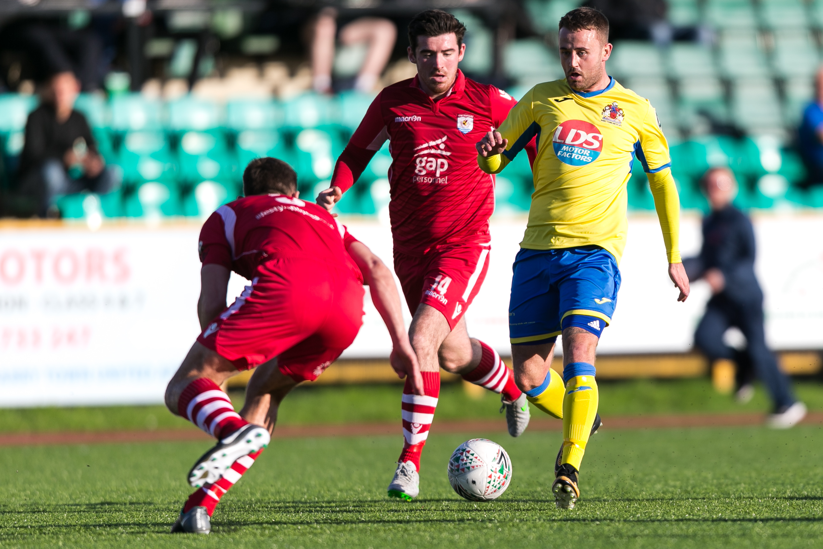 WPL Title Challengers Begin Phase 2 With Away Starts