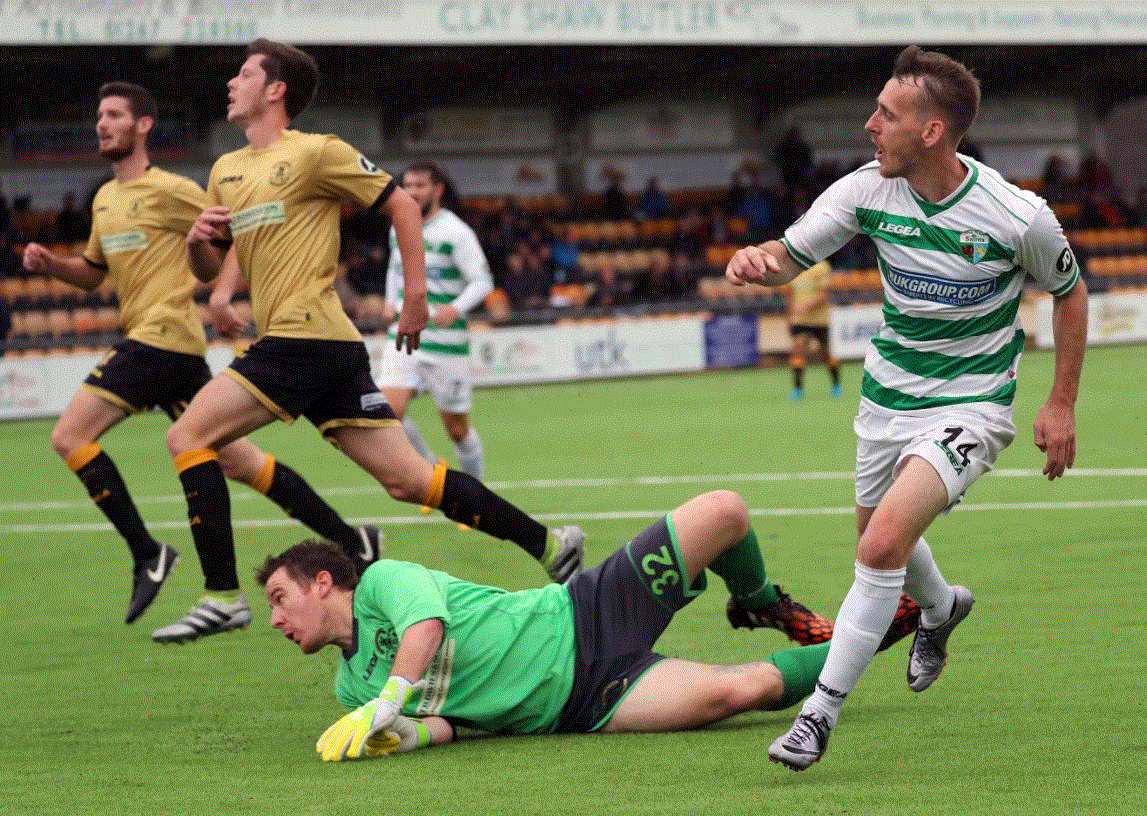 Seargeant hat-trick sends The New Saints top, Barry Town stun Bangor