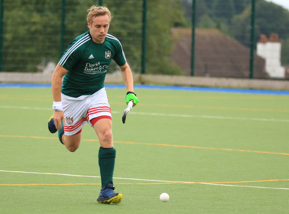 Croxall Feasts On Hat-Trick As Bears Rip Into Students