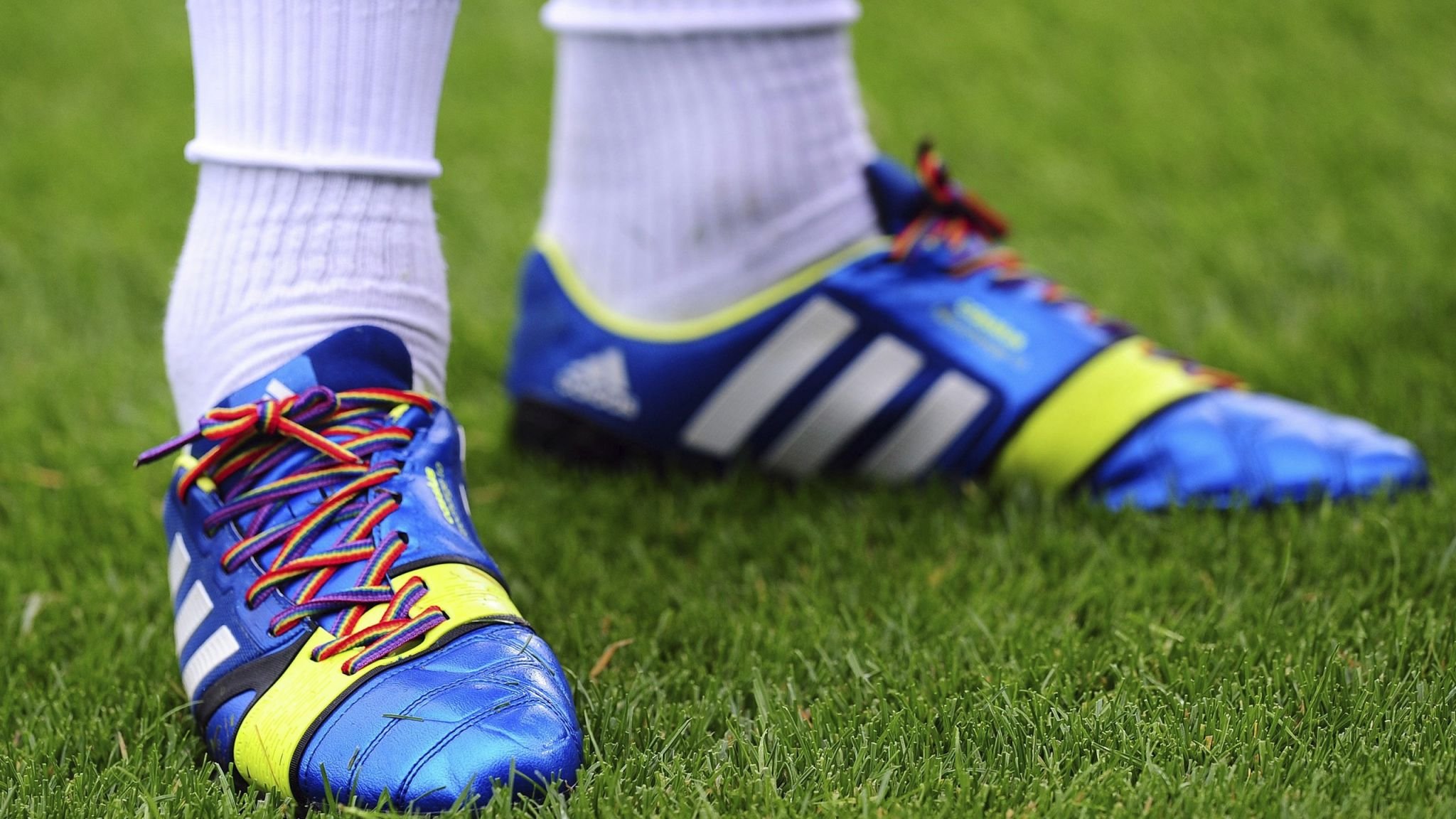 Welsh Football Backs Rainbow Campaign