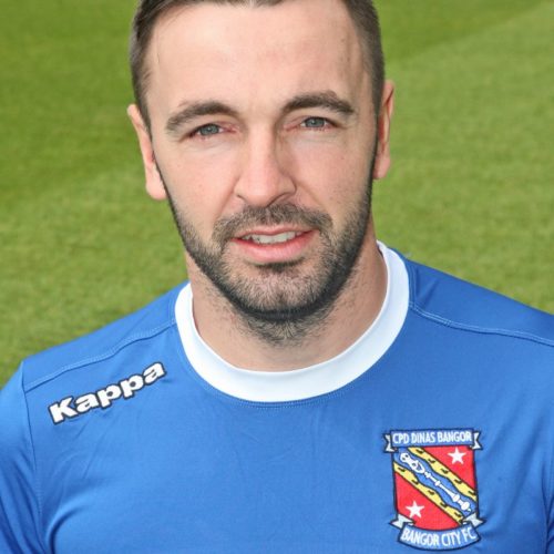 Bangor City Stalwart Edwards Leaves Nantporth