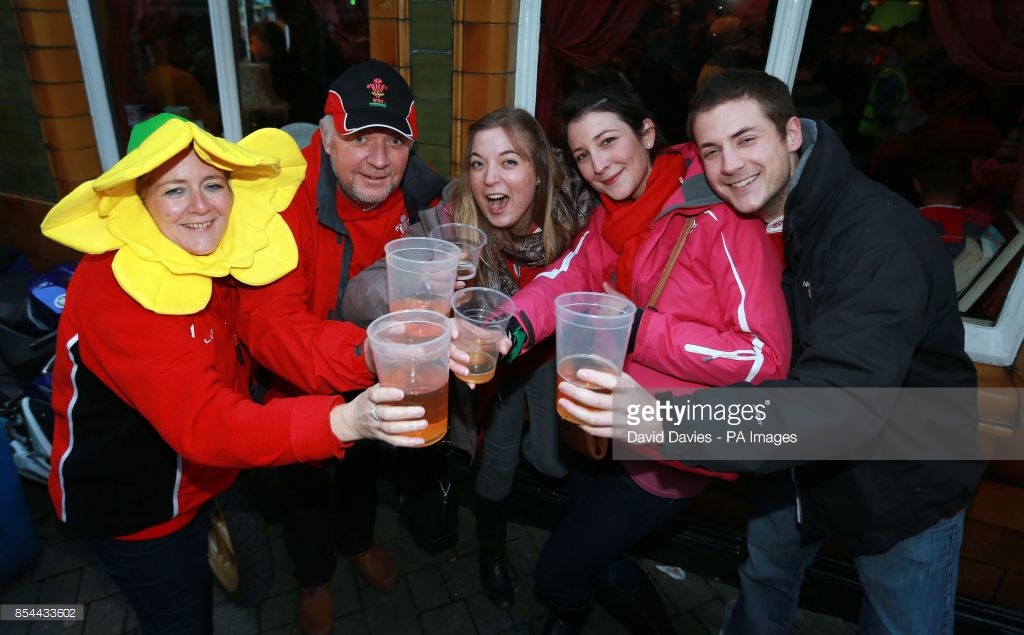 Bar humbug . . . Time To Call Time On The Boozing, Or Is The Fourth International So Bad It Can Only Be Watched Drunk?