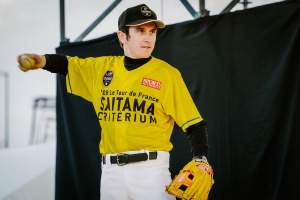 Geraint Tries His Hand At Baseball Before Losing Out In Home Run In Japan