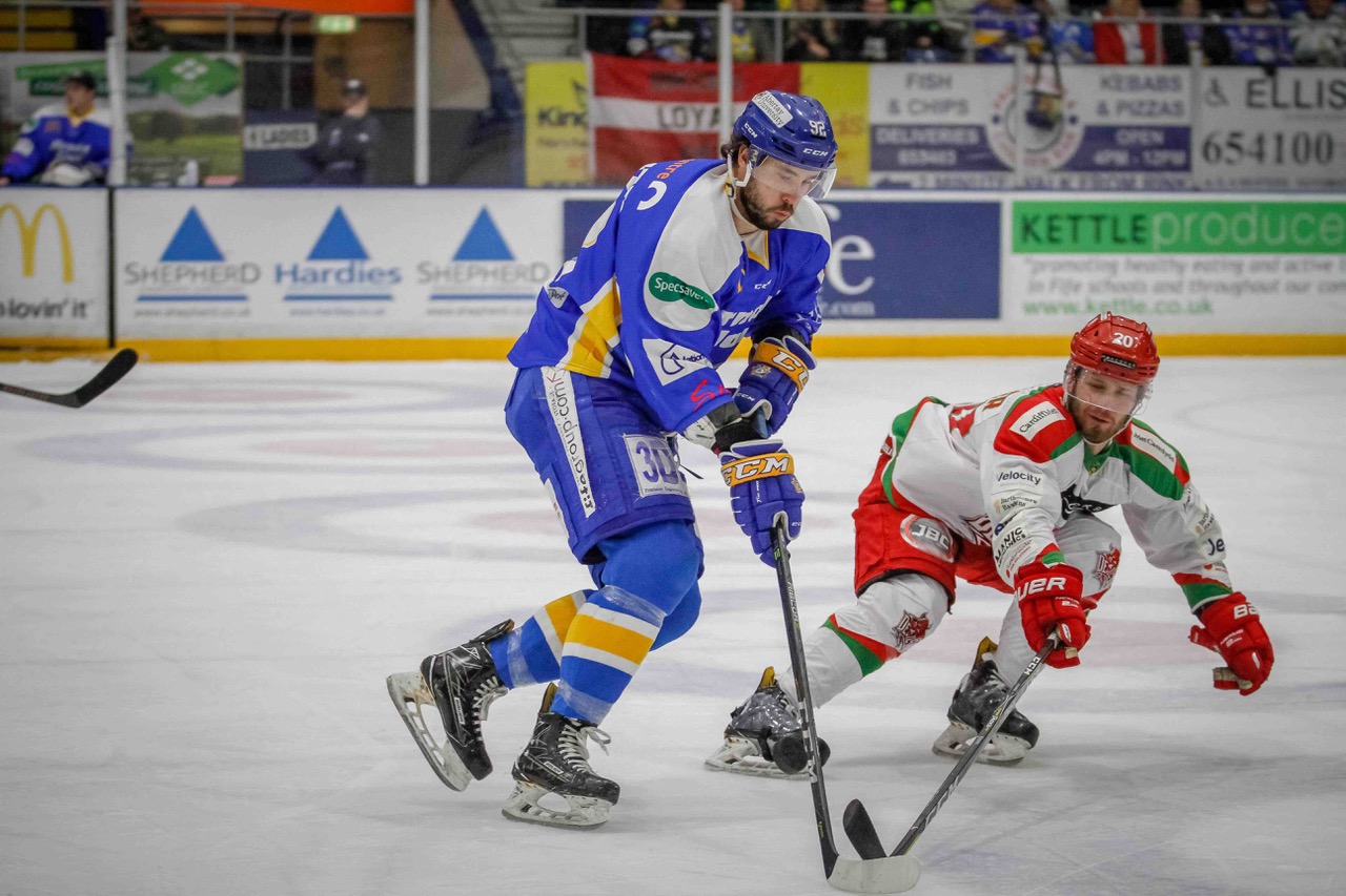 Cardiff Devils Too Hot For Flyers – Now They Are Seeing Stars At The Viola Arena In Cardiff Bay