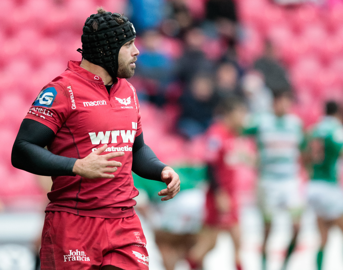 Leigh Halfpenny Is A True Champion Says Scarlets’ Brad Mooar After Cardiff Blues Are Floored