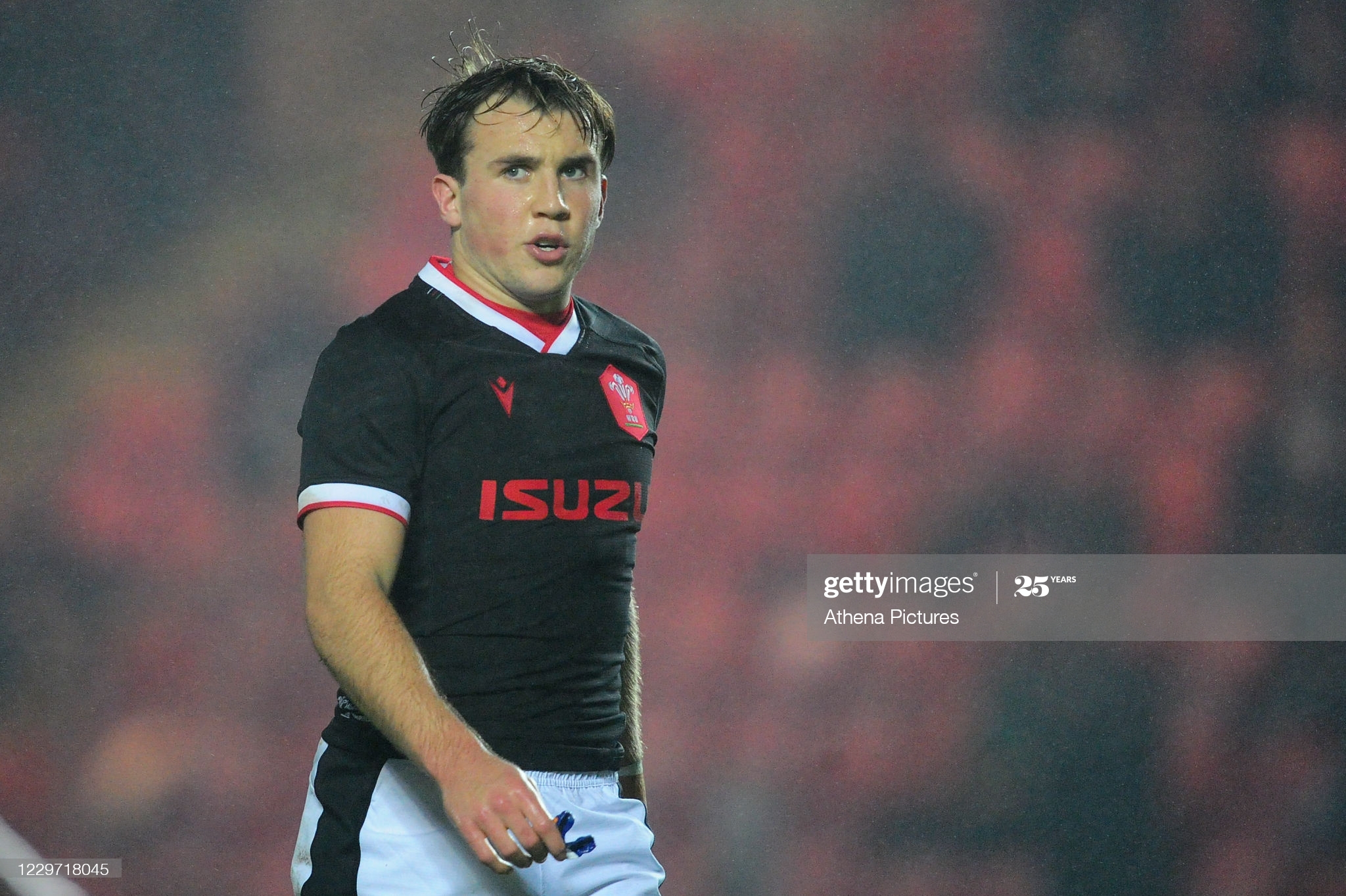 Bristol Bears Teen Ioan Lloyd Admits Being With Wales Was “Just A Blur”