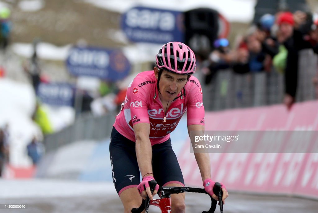 Ageless Geraint Thomas Now One Good Time Trial Away From Winning Giro