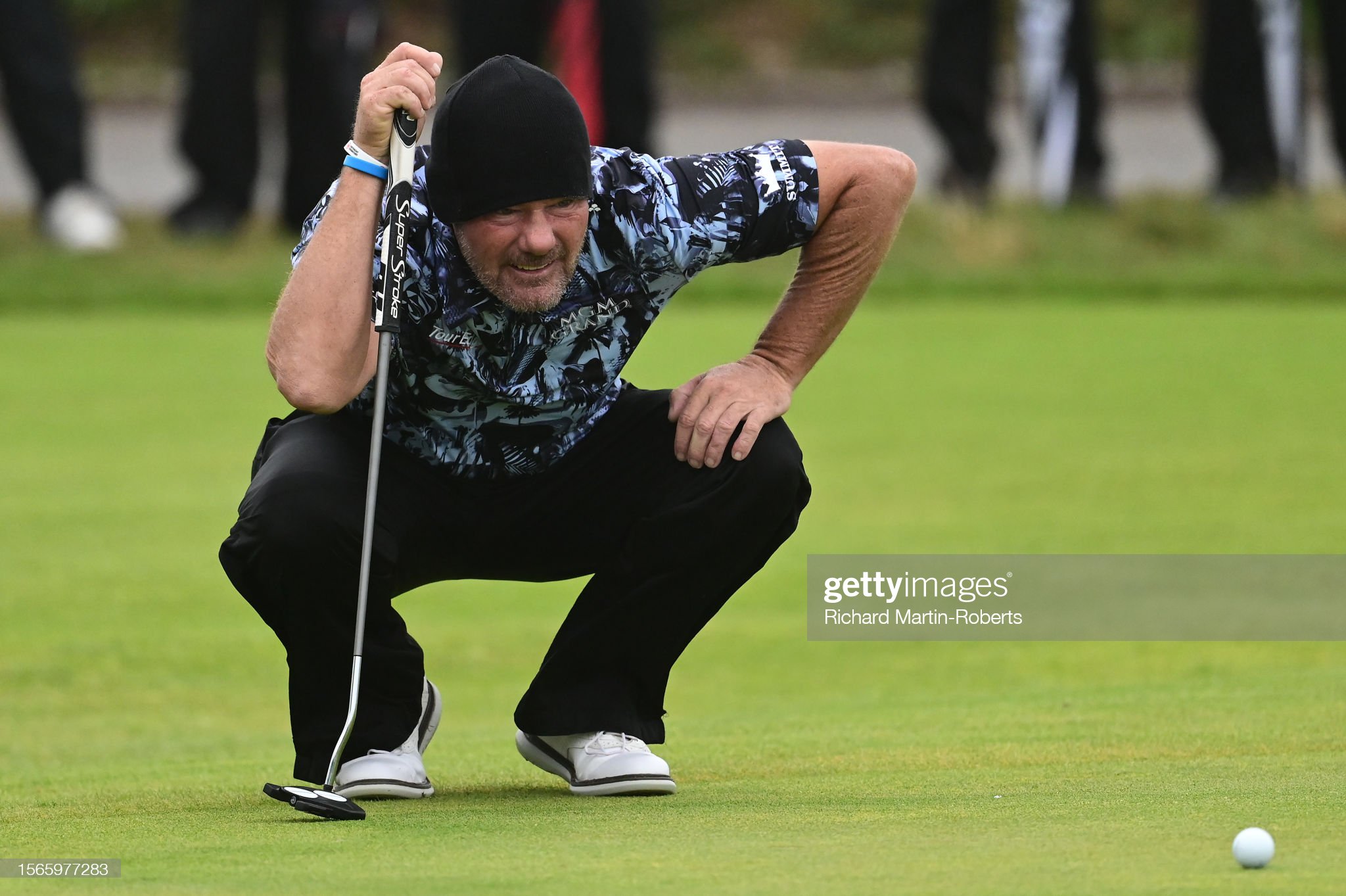 Alex Cejka Splashes His Way To Victory At Royal Porthcawl