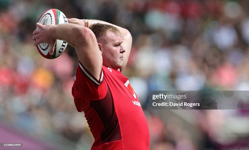 Dewi Lake Aims To Be A History-Maker . . . And End 55 Years Of Wales Failure