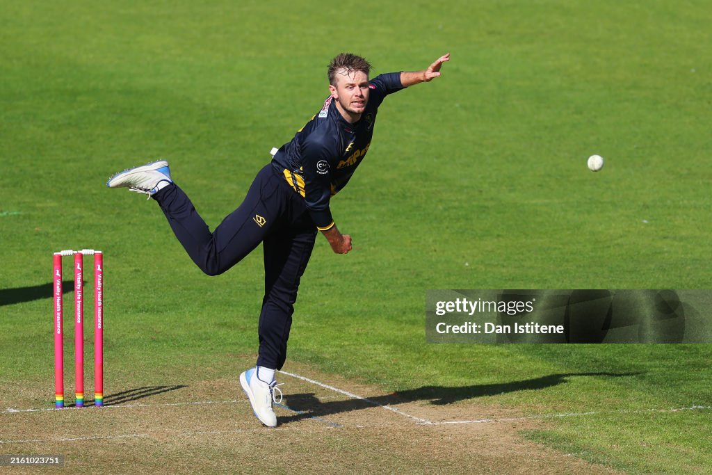 Mason Crane Turns Glamorgan Loan Into Long Term Deal