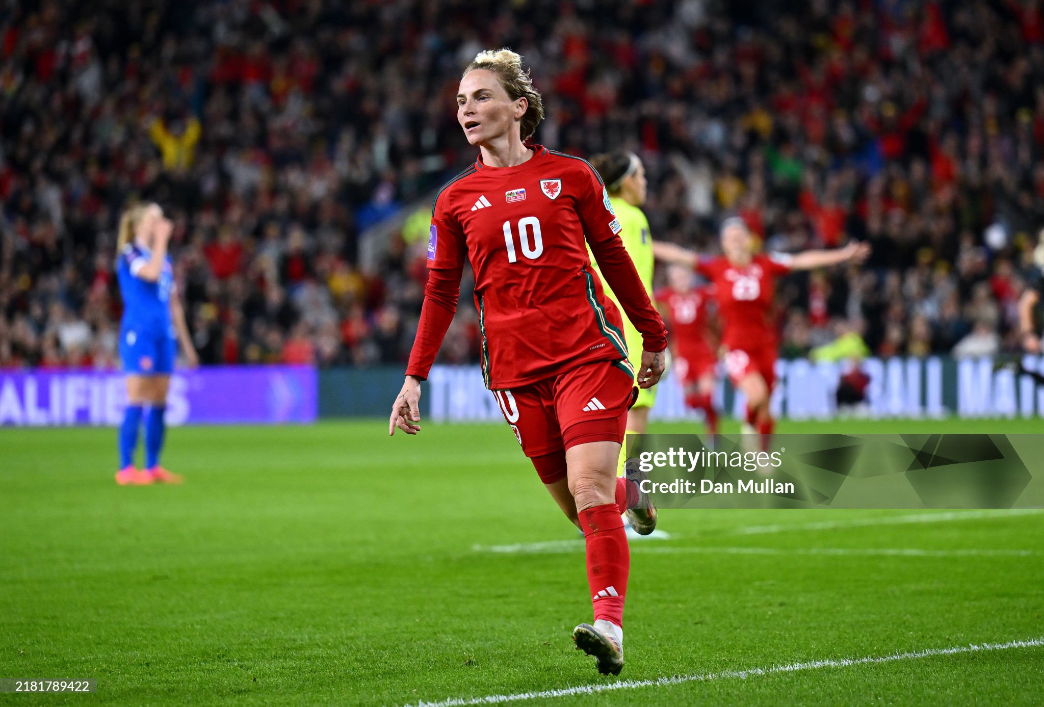 Jess Fishlock Drags Wales To The Brink Of History . . . But Rhian Wilkinson Knows They Must Improve